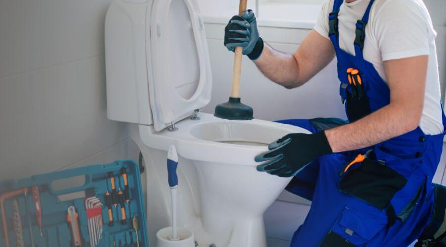 Professional sewer line repair services in Encino, CA